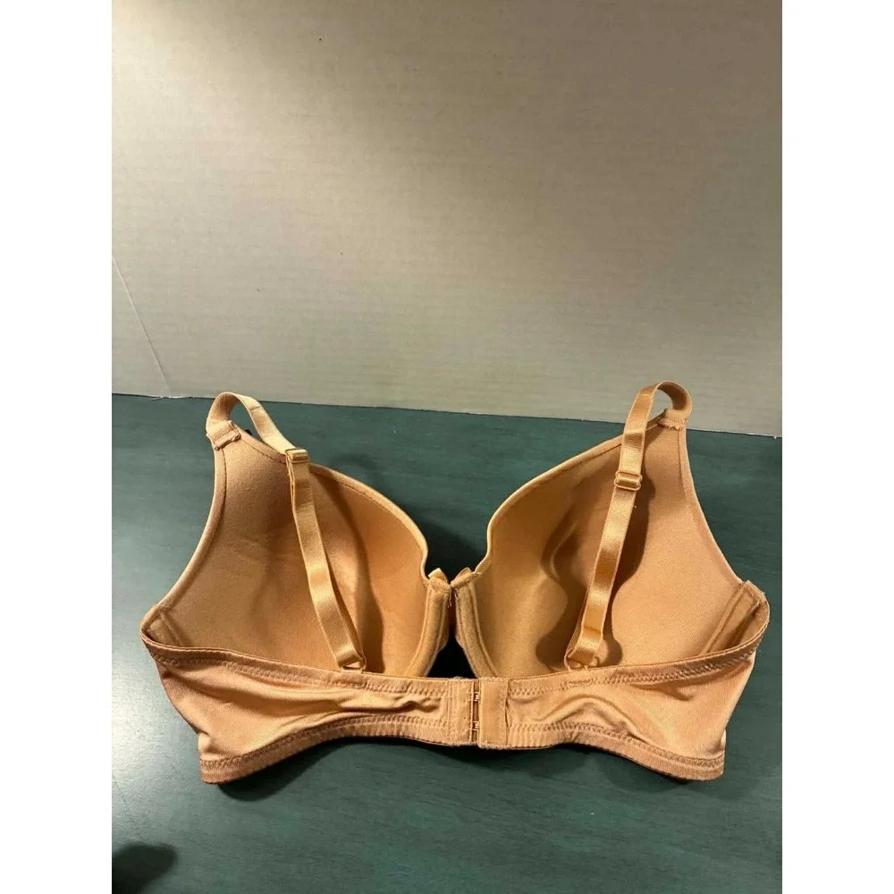 Secret Treasures Tailored T-Shirt Bra Fawn Beige Underwire 34D New NWT